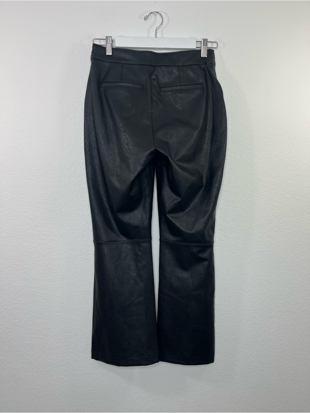SPANX Black Faux Leather Kick Flare Ankle Crop Pants size Medium 20848R - Picture 6 of 10